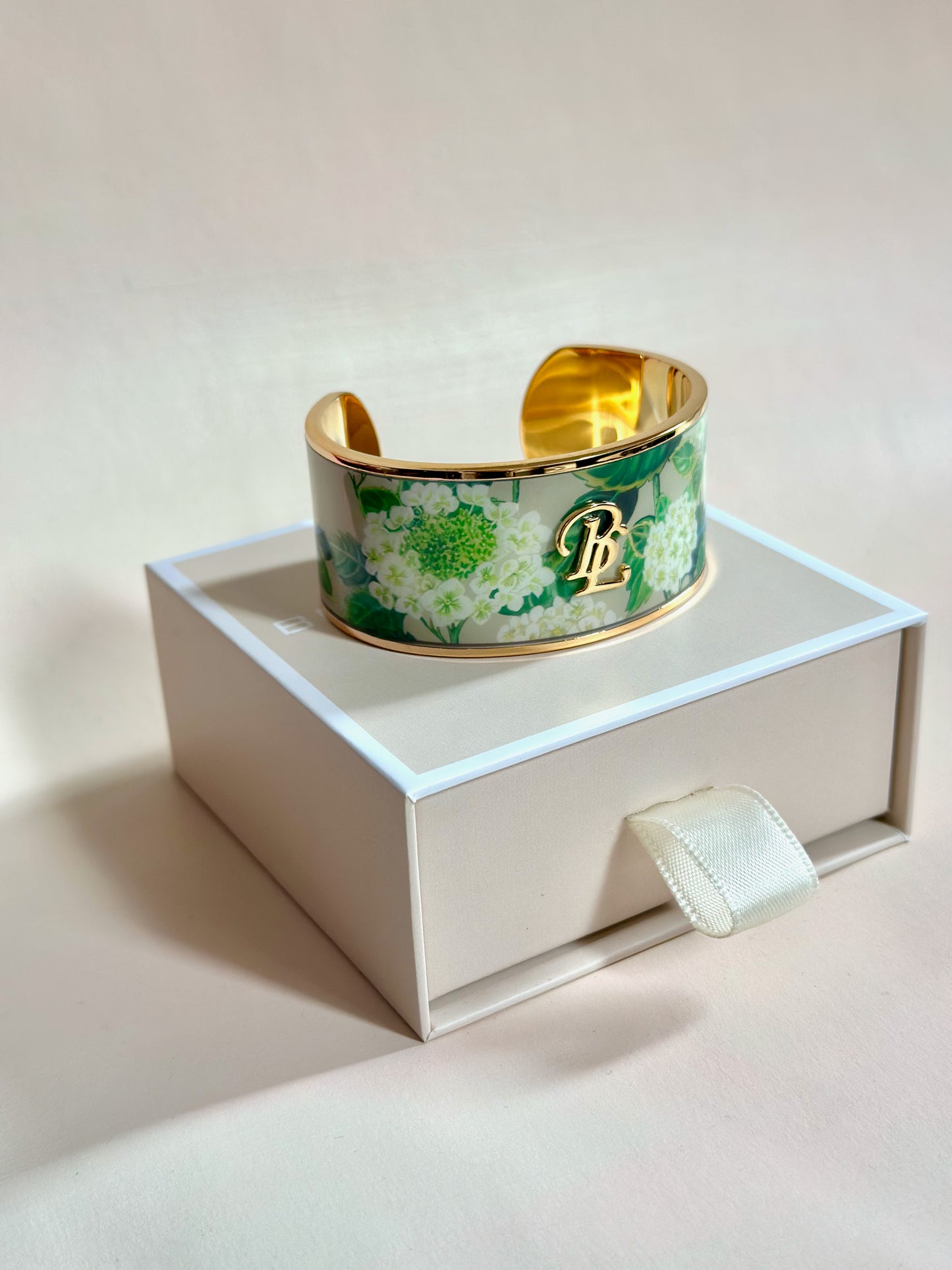 Hydrangea Cuff